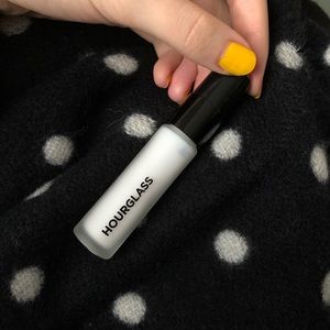 Hourglass Veil mineral prime